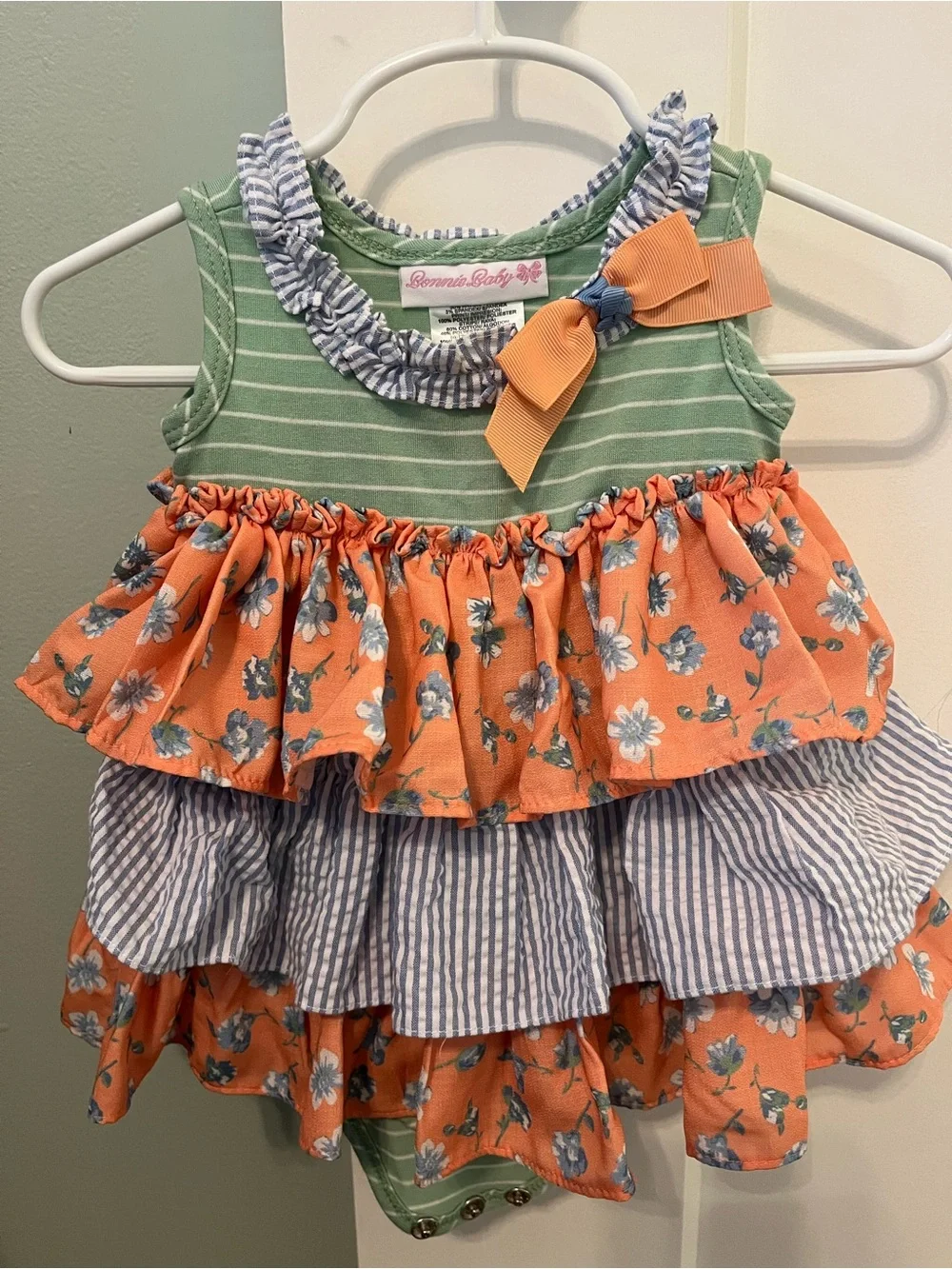 Baby girl bubble with ruffles